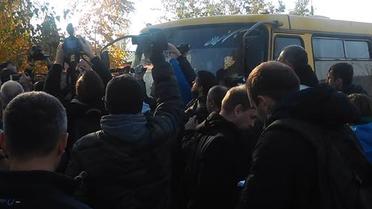 Активисты наведались к дому Порошенко / © facebook.com/Семен Семенченко