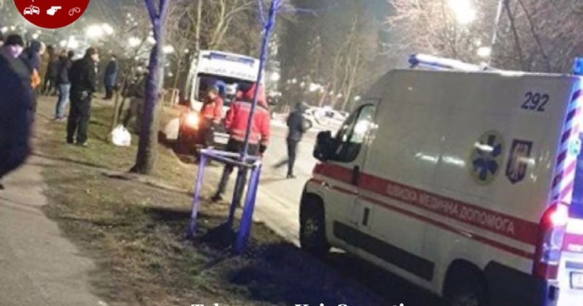 ДТП на Русанівці_1 / © Facebook/Киев Оперативный