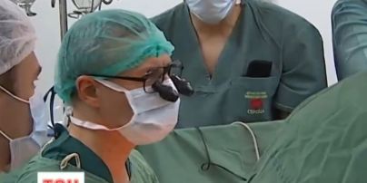 Німецький лікар врятував життя бійцю АТО, провівши унікальну операцію