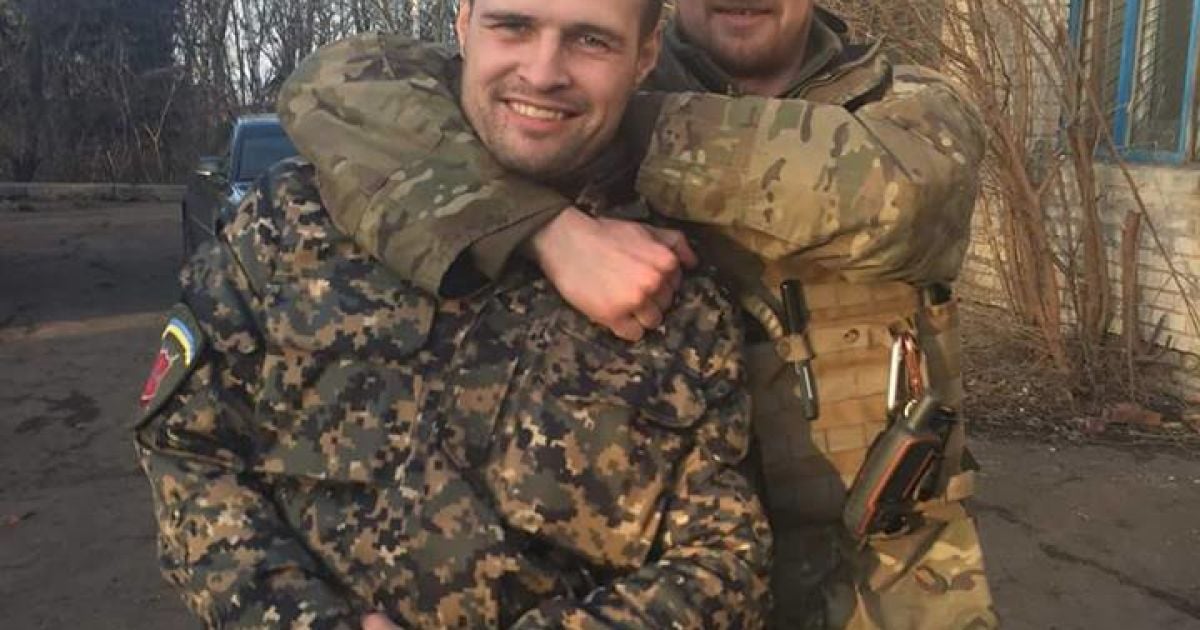 Користувачі соцмереж оцінили красу Фацевича / © facebook.com/Позывной Маршал