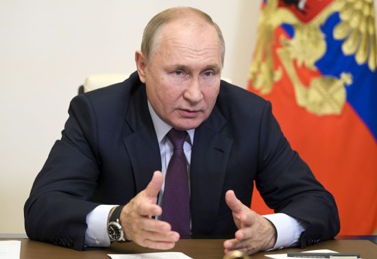 Безопасность Украины будет обсуждать специальная структура: Путин согласился с предложением Байдена