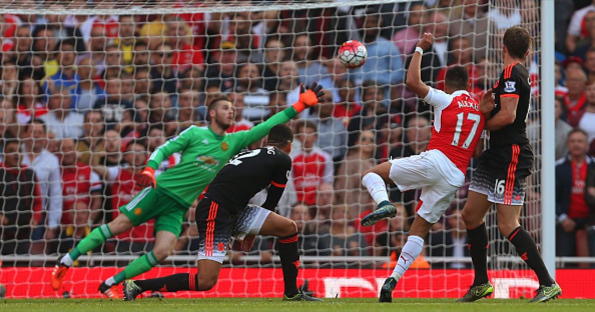 Алексис Санчес стал автором двух голов в ворота МЮ.