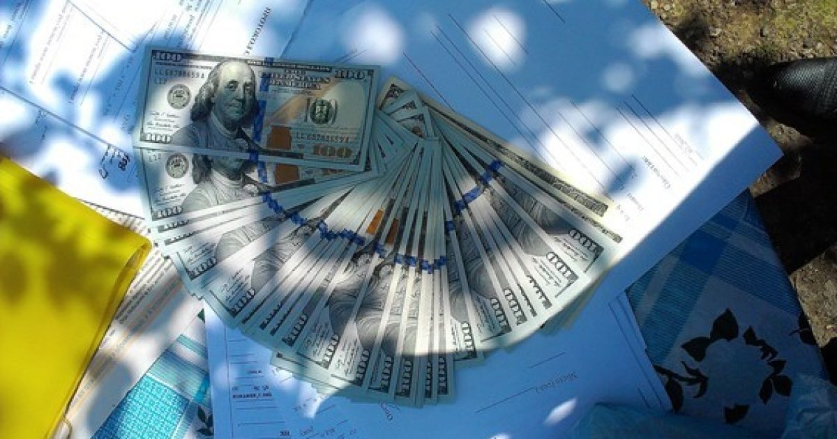 В Кривом Роге мошенники с газовой службы обманули местных жителей на сотни тысяч гривен