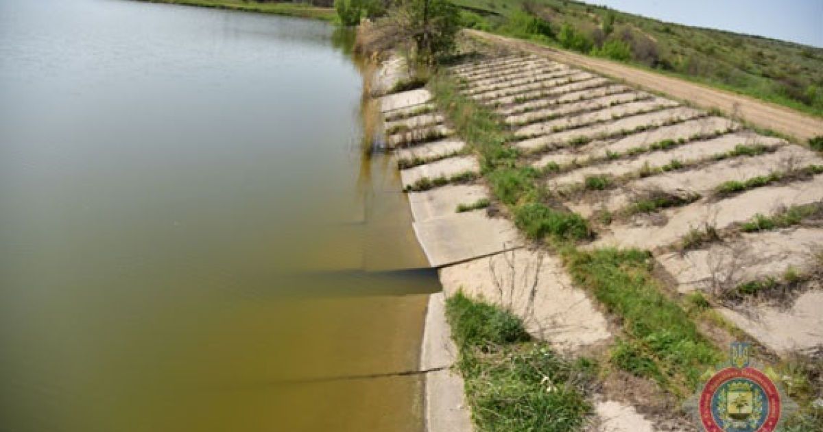 Затонула автівка на Запоріжжі_7 / © ГУ Національної поліції в Донецькій області