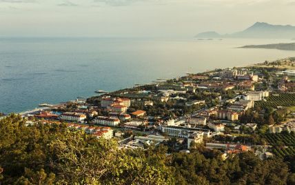 На курорті в Туреччині загадково померла дитина з України