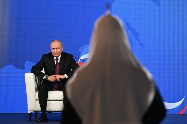 Кремль использует монахинь для продвижения "русского мира" в Европе