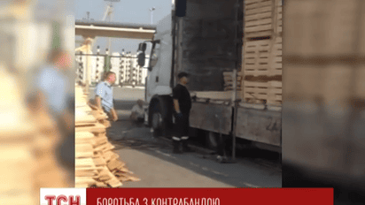 На Закарпатье задержали крупную партию контрабандных сигарет