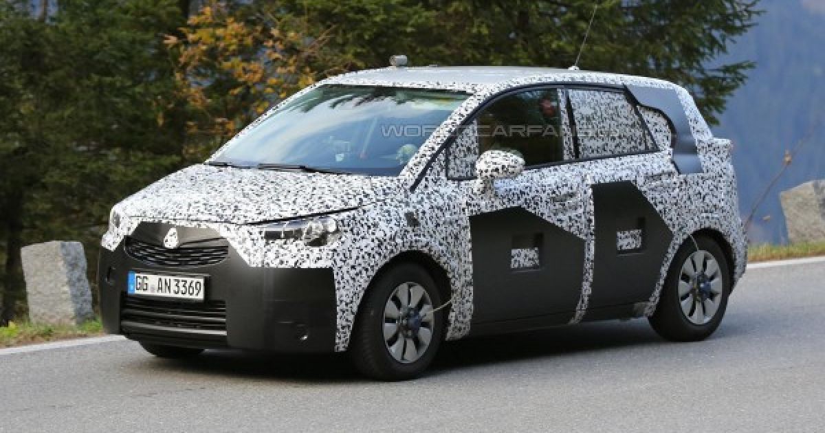 Opel вывела на тесты Meriv нового поколения