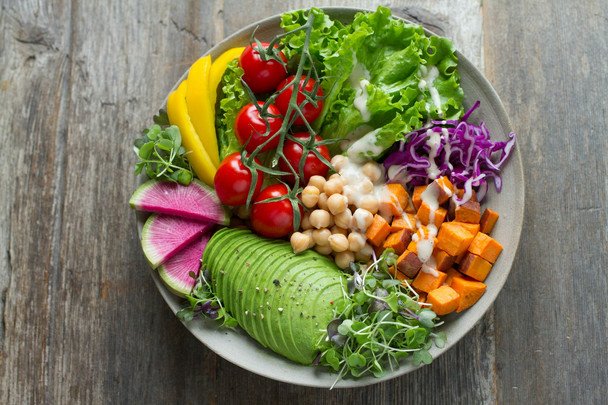 Какие продукты следует употреблять для активной работы мозга: советы врача-гастроэнтеролога