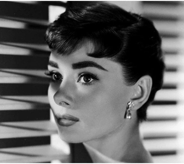Одрі Хепберн