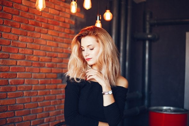 Яка стрижка з 90-х знову в моді / © www.freepik.com/free-photo