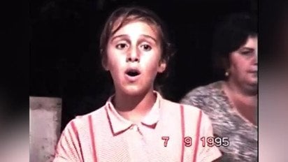Джамала показала себе 12-річною в Криму і зворушила співом