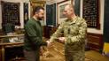 Президент України Володимир Зеленський і головнокомандувач ЗСУ Олександр Сирський