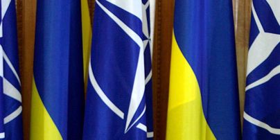 Під кінець року українці визначилися у питанні щодо вступу України до НАТО
