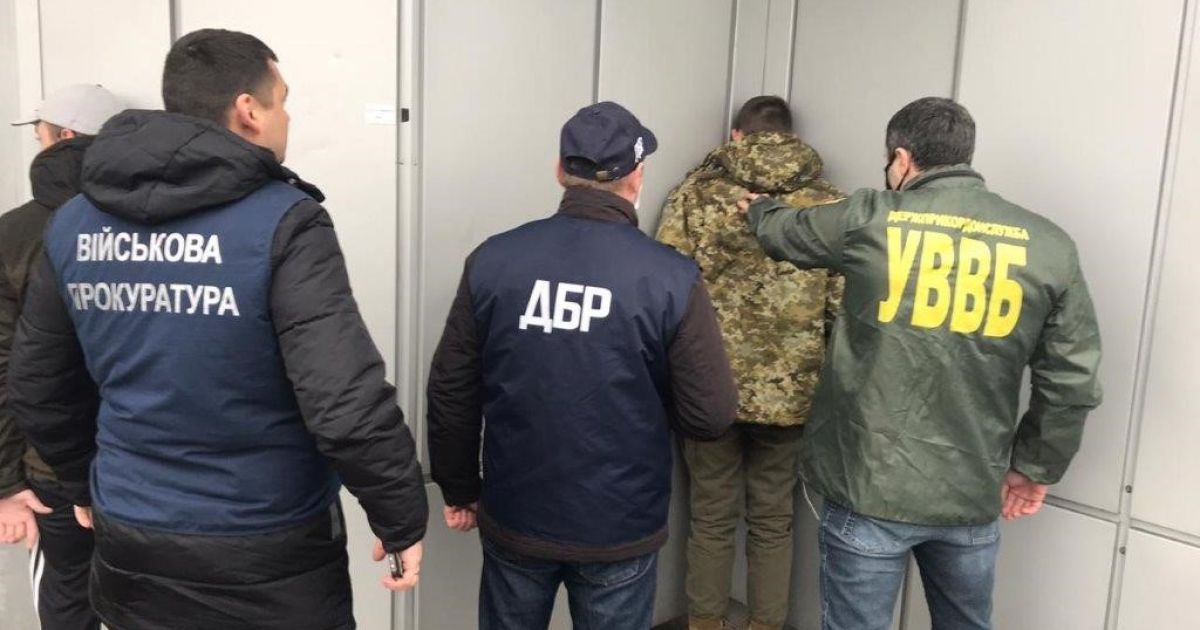 Во Львовской области сержанта-пограничника уличили в поставках сослуживцам наркотиков