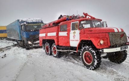 До України несуться снігопади з відлигою