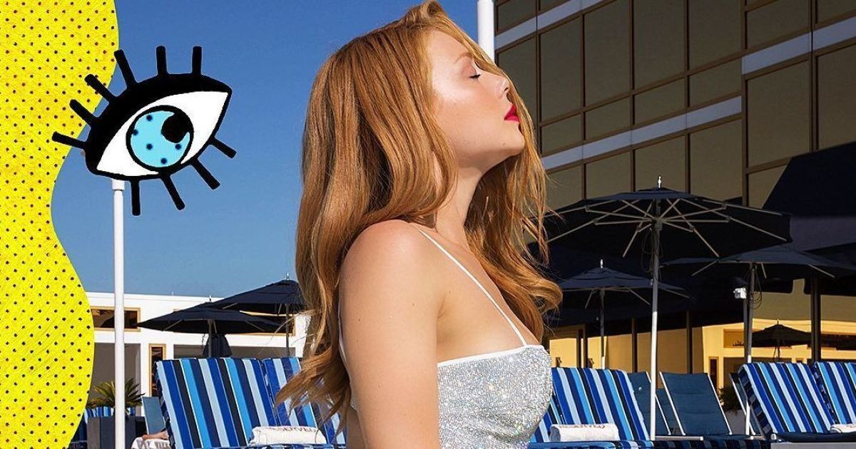 Зваблива Тіна Кароль у сріблястому сексі-купальнику посвітила струнким тілом