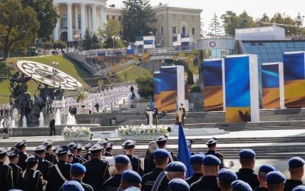 Хід замість військового параду та Марш захисників. Як у Києві святкували День Незалежності
