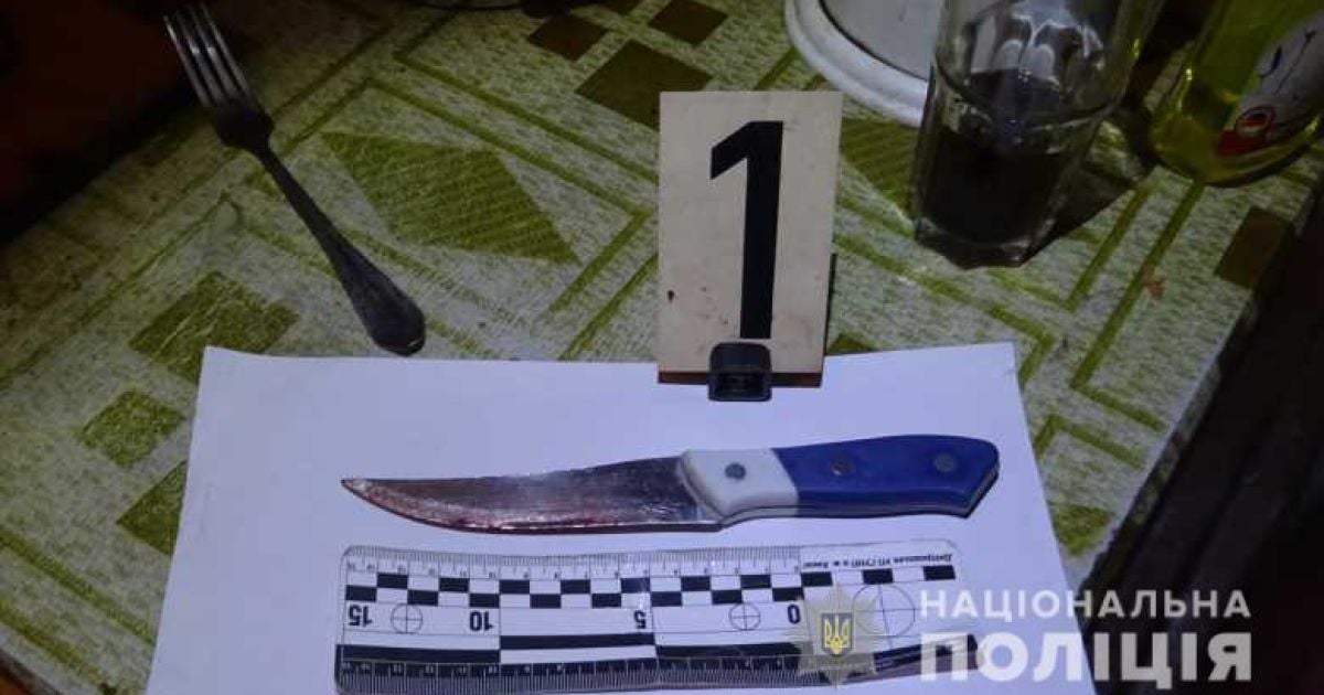 У Києві чоловік зарізав молодшого брата під час застілля