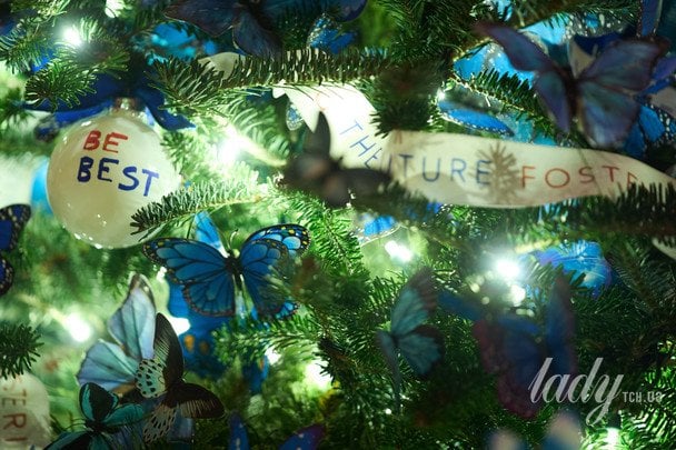 Меланія Трамп прикрасила Білий дім до Різдва 2025 року / © Associated Press