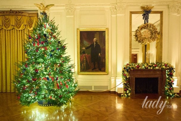Меланія Трамп прикрасила Білий дім до Різдва 2025 року / © Associated Press