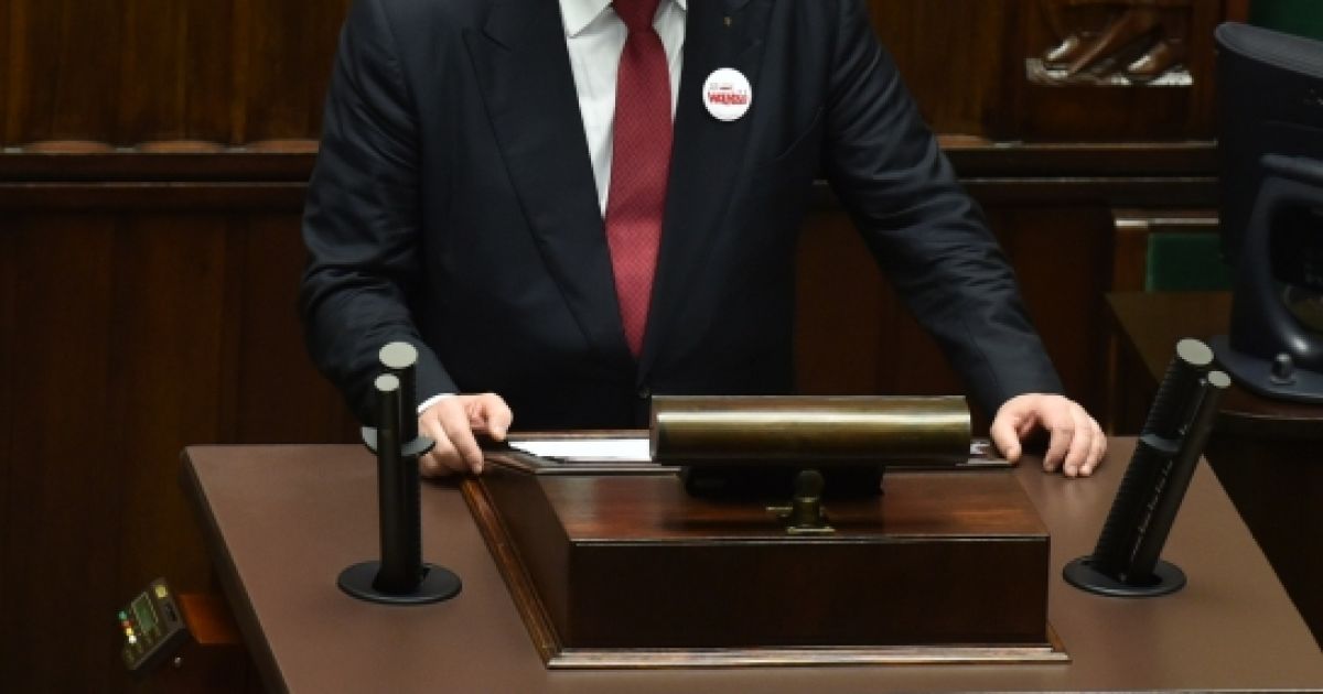 Порошенко хоче створити конституційну комісію