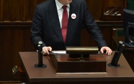 Порошенко заговорил о внесении изменений в Конституцию