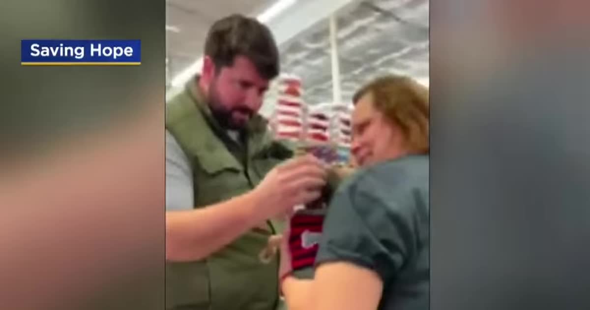 Мережу розчулила зустріч господаря зі зниклим 14 років тому псом