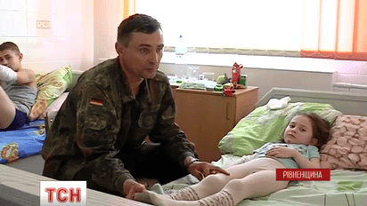 На Ровенщине шестилетняя девочка выжила после падения с четвертого этажа