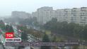 В одній з львівських шкіл під час уроків воду ловили відрами – якої шкоди ще наробили дощі в Україні