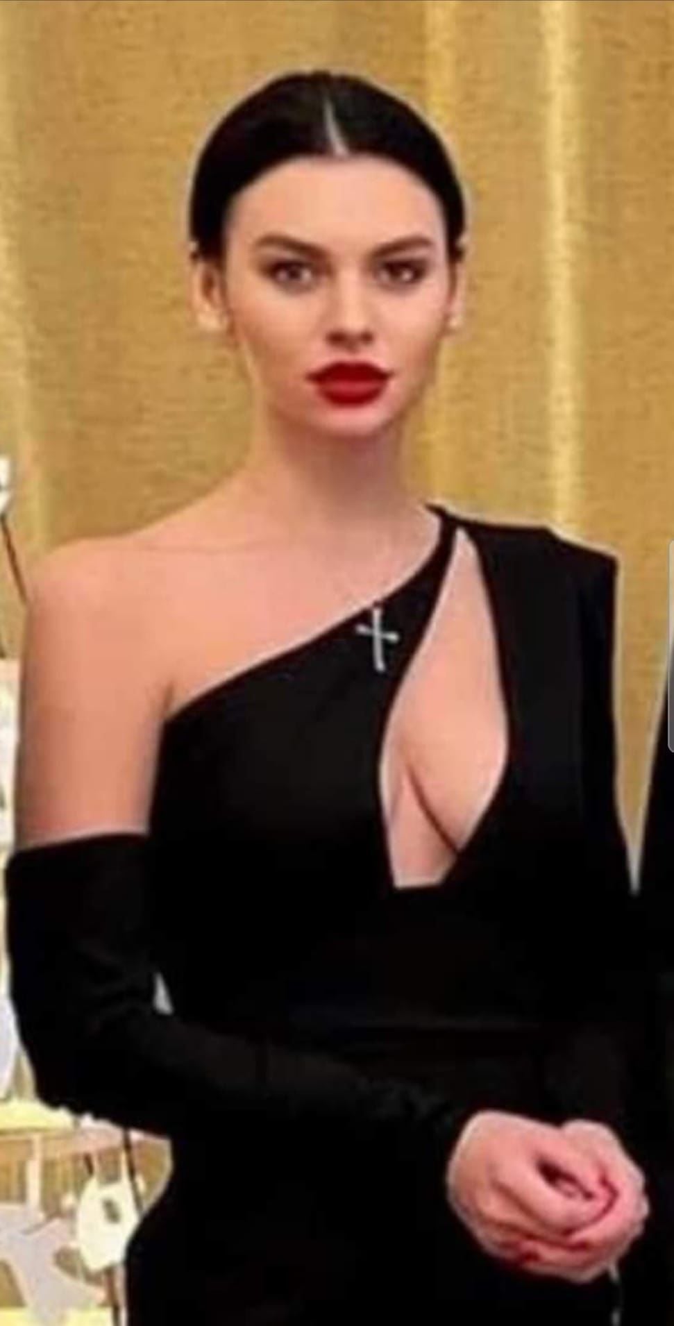 Төсекте жыныстық қатынас туралы бейне