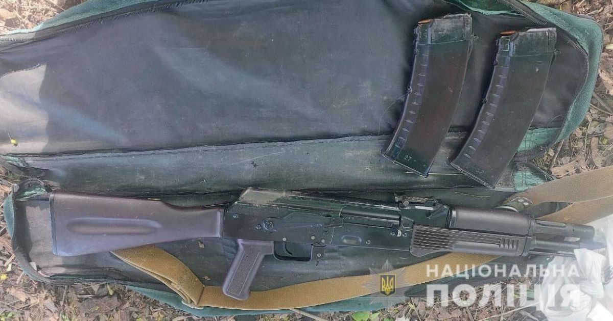 Устроили бронежилеты краш-тест: в Днепре задержали двух местных жителей, которые в парке стреляли из автомата