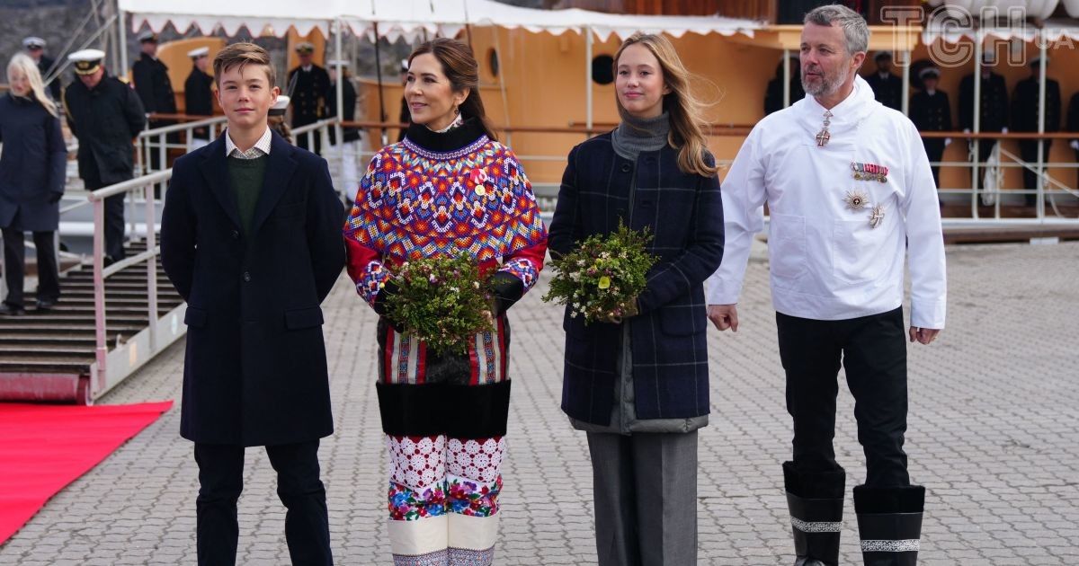 Король Фредерик X, королева Мэри, принцесса Жозефина и принц Винсент