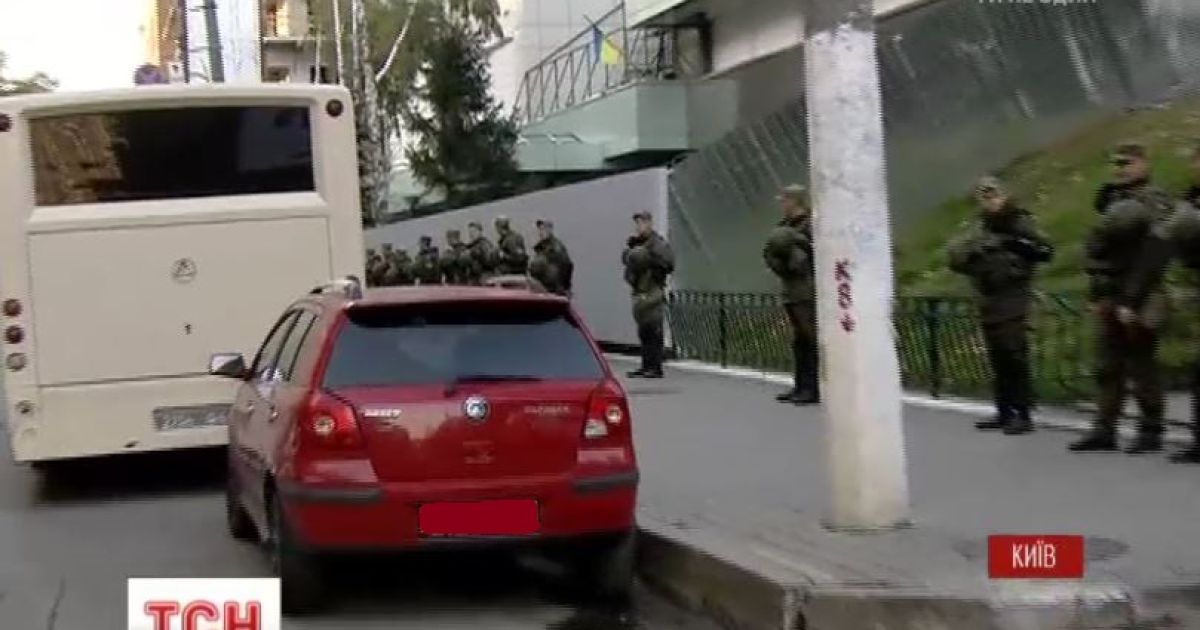 Інтер блокують / © ТСН.ua