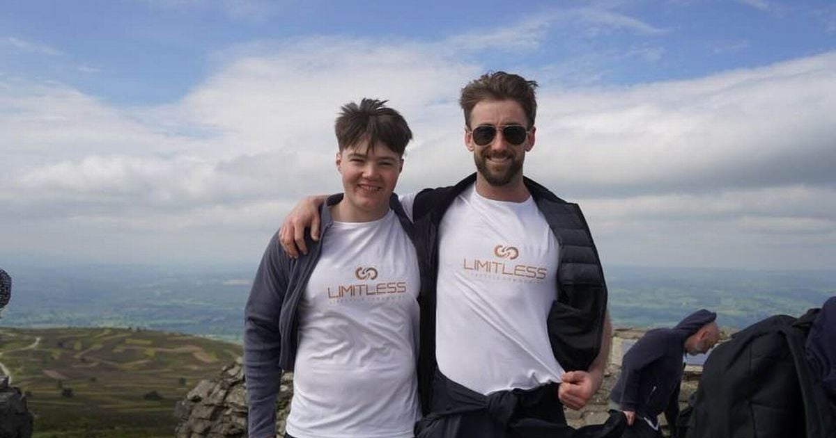 Фото: Limitless Lifestyle Community/Алекс Слоан (справа)