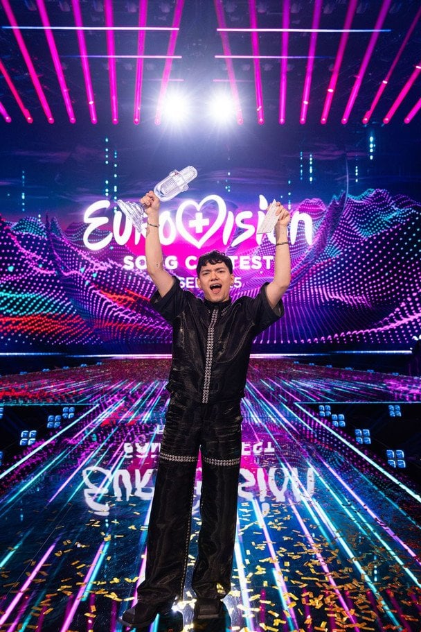 "Евровидение-2025": текст и перевод песни Wasted Love победителя конкурса JJ