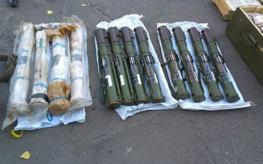 Под Луганском нашли тайник с оружием и боеприпасами / © Пресс-служба СБУ