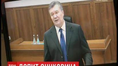 Янукович у суді дав неправдиві свідчення