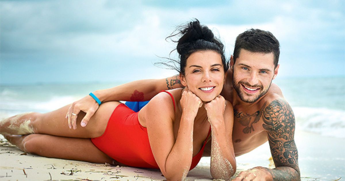 Седокова снялась в новом фотосете с любимым / © ru.hellomagazine.com