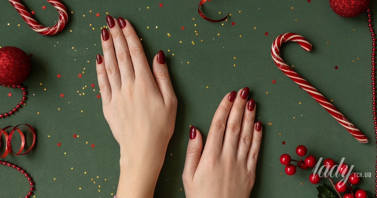 Різдвяний манікюр на короткі нігті