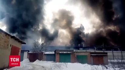 У Первомайську горить "Епіцентр"