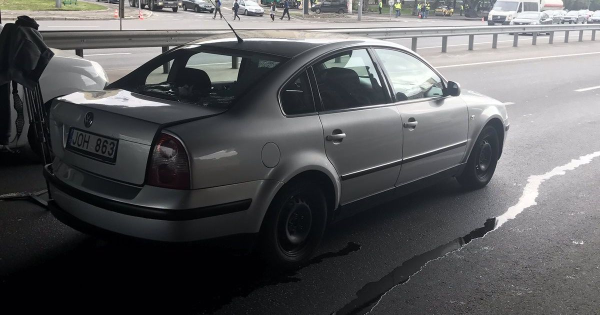 аварія на проспекті перемоги_2 / © Krus / Twitter