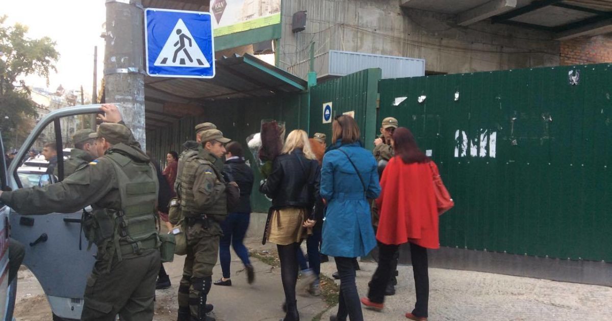Блокування Інтера_7 / © Фото Валентини Мудрик/ТСН