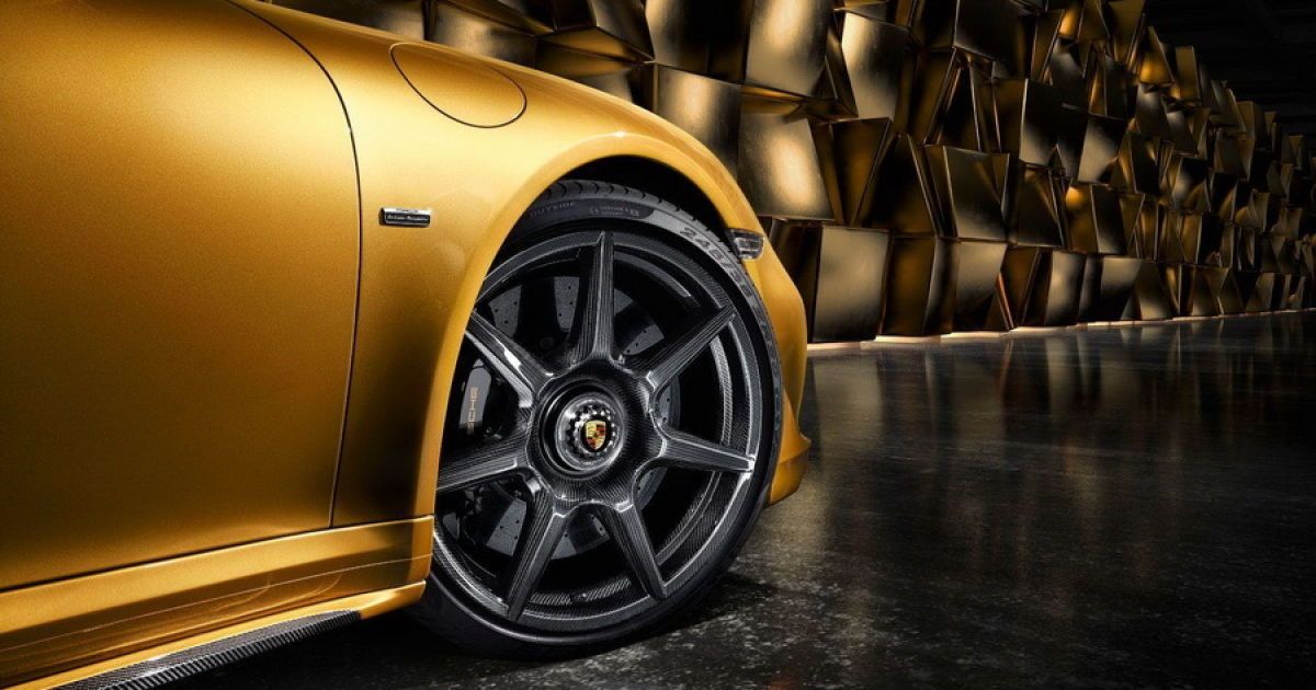 Porsche представила полностью карбоновые колесные диски