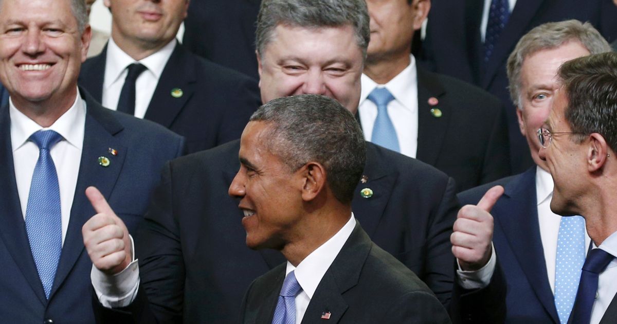 "Потеря ощущения реальности": юзеры раскритиковали Порошенко за реакцию на статью New York Times