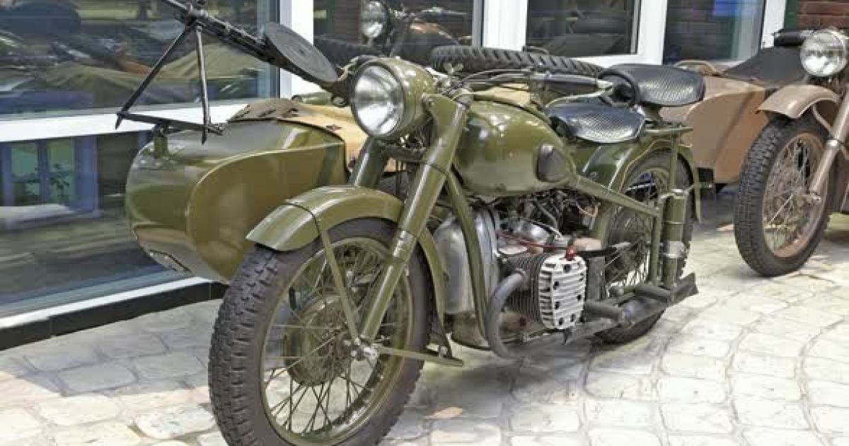 Радянські мотоцикли М72 візьмуть участь в автопробігу.