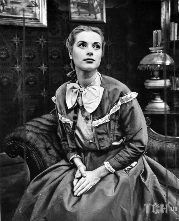 Как Грейс Келли в театре играла рассматриваем архивное