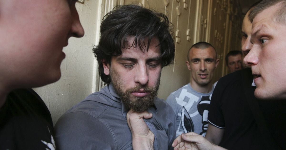 Суд над боевиком Лусварги перенесли из-за неявки адвоката