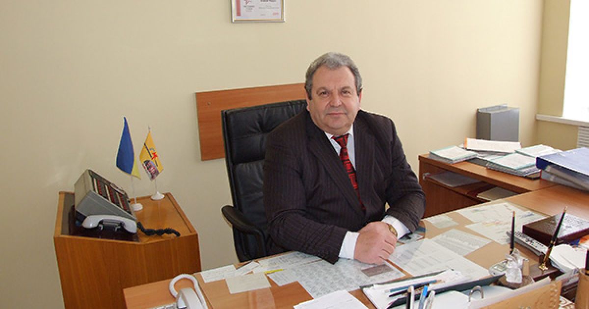 үлкен сүйектері бар гермафродиттер