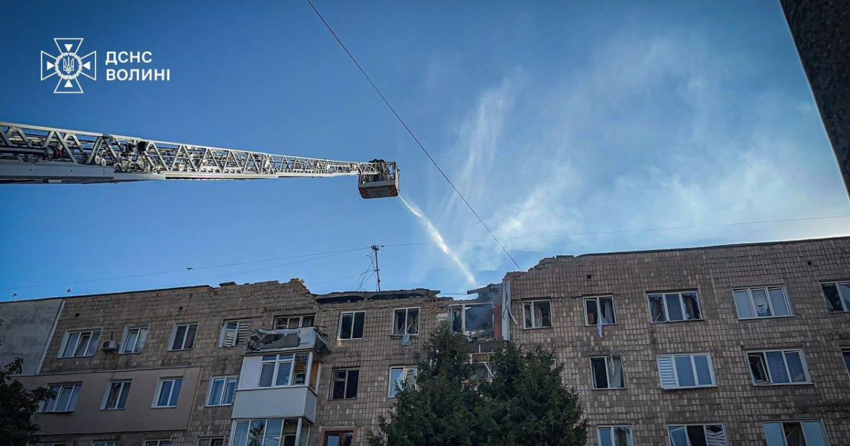 Последствия взрывов в Луцке